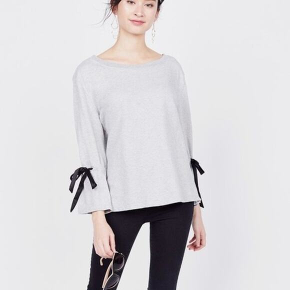 Sanctuary Tierney Bell Sleeve Tie Top Gray Size M - Picture 2 of 9